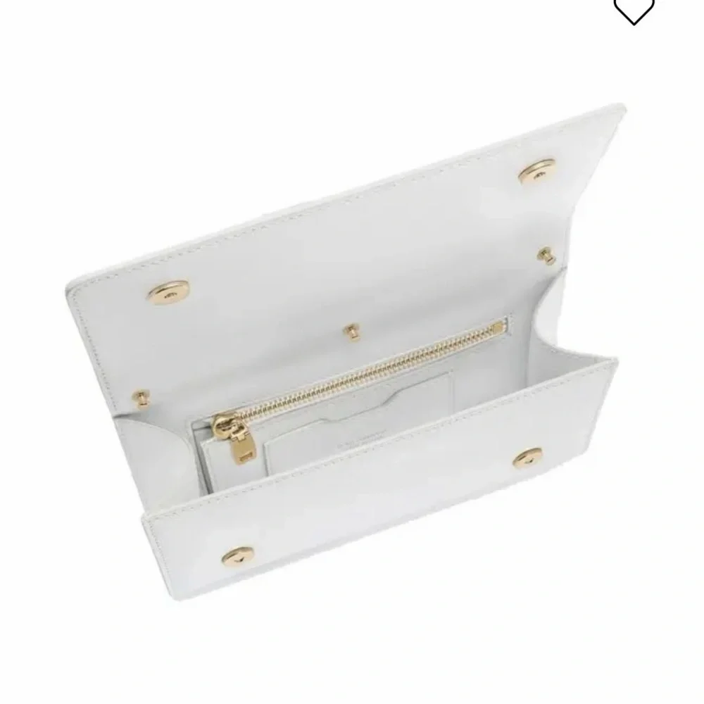 Dolce & Gabbana elegant white